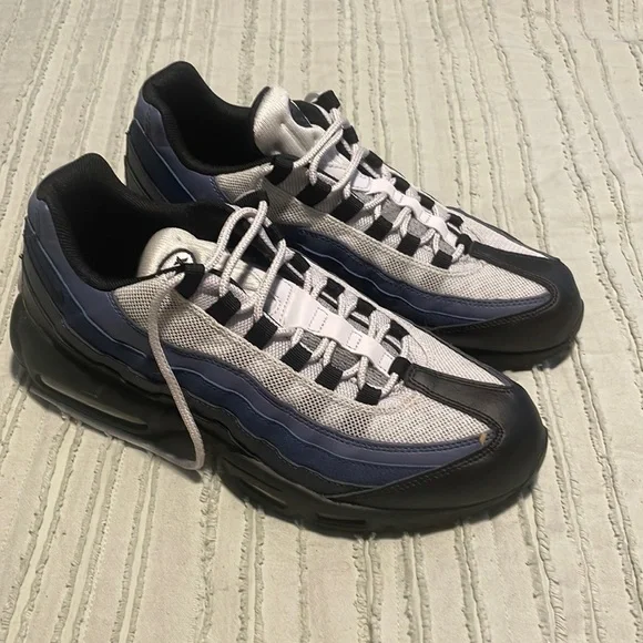 air max 95s size 5